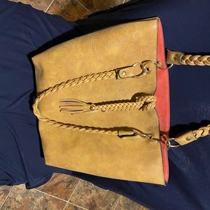 Leather tote
